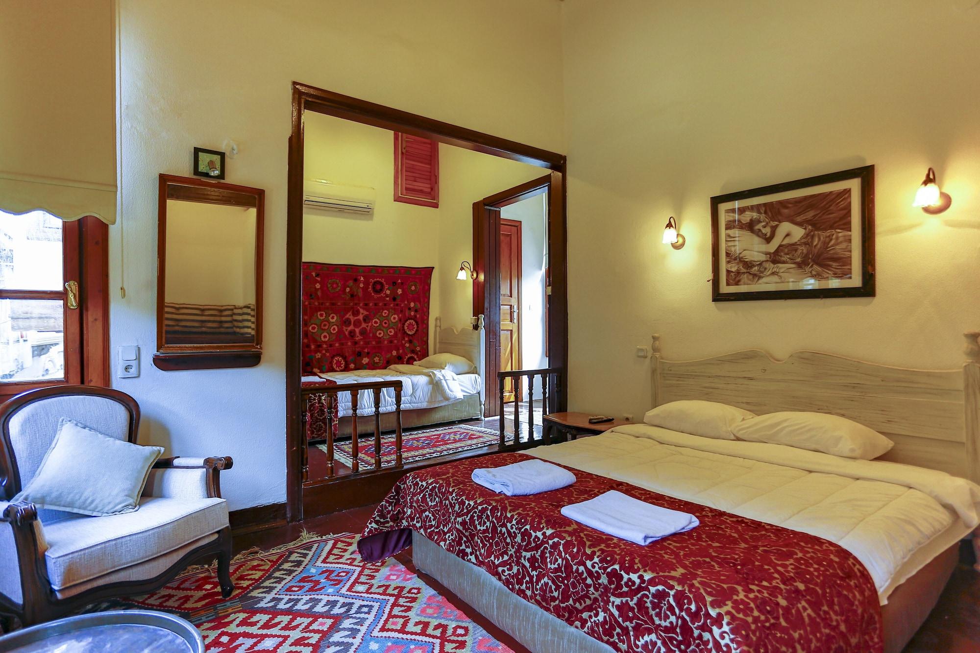 Atelya Art Hotel Анталия Екстериор снимка