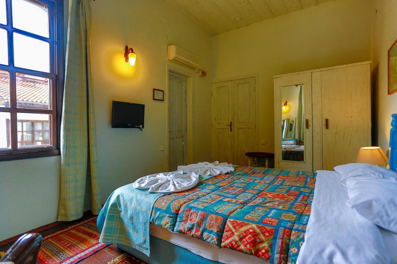 Atelya Art Hotel Анталия Екстериор снимка